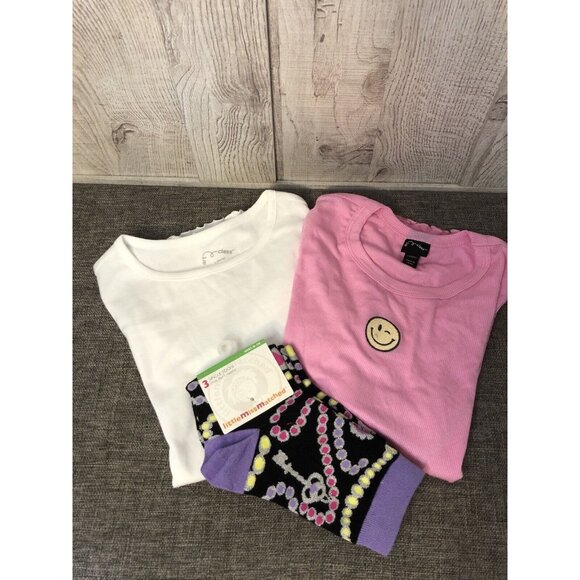Art Class Other - Girl's Art Class White & Pink Emoji Shirts & 3 Mismatched Socks Size L 10/12. C3